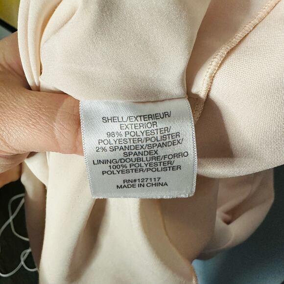 Badgley Mischka Blush Halter Odessa Zip Up Back Gown Dress Size 18 - Picture 16 of 16